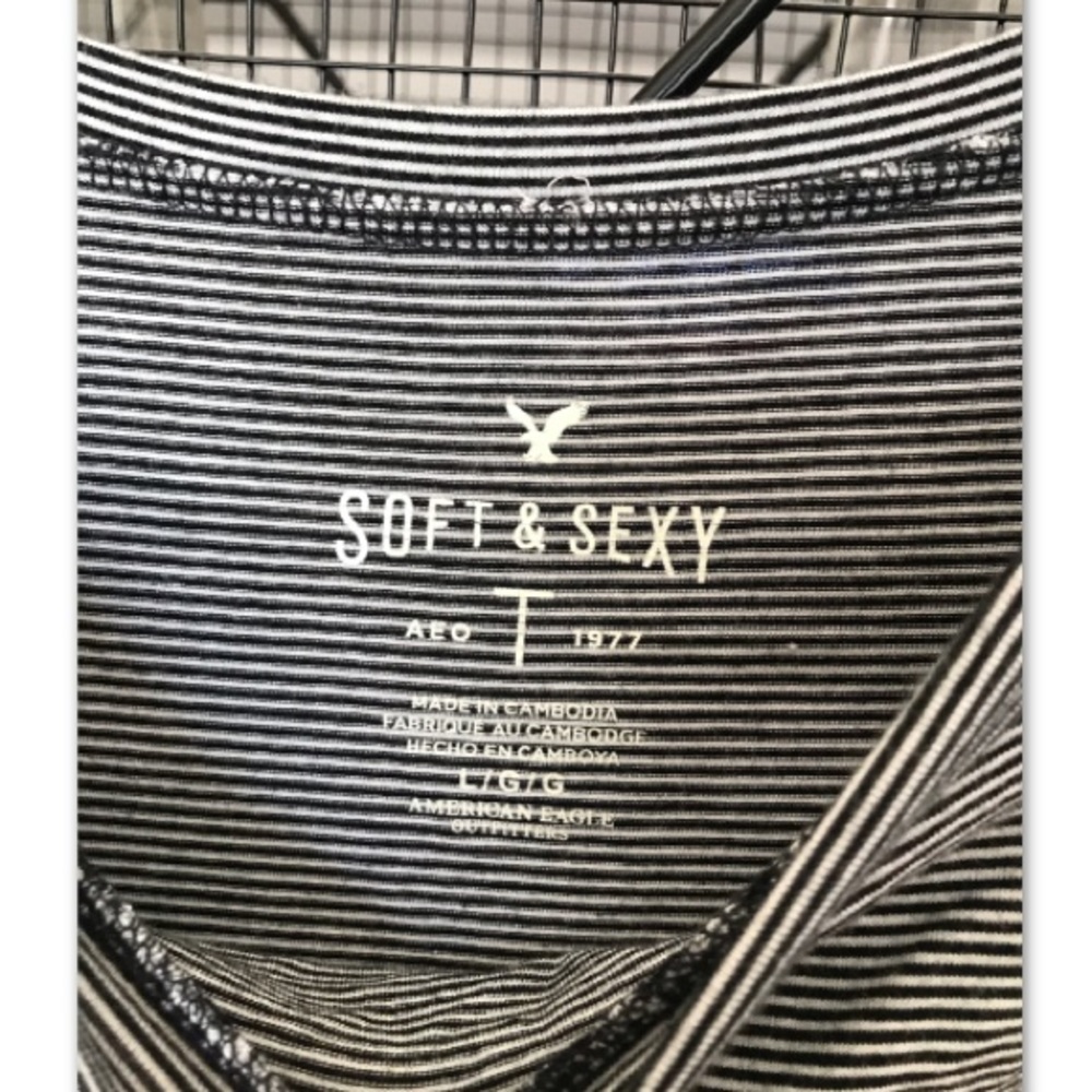 American Eagle Baby-T - Picture 3 of 5